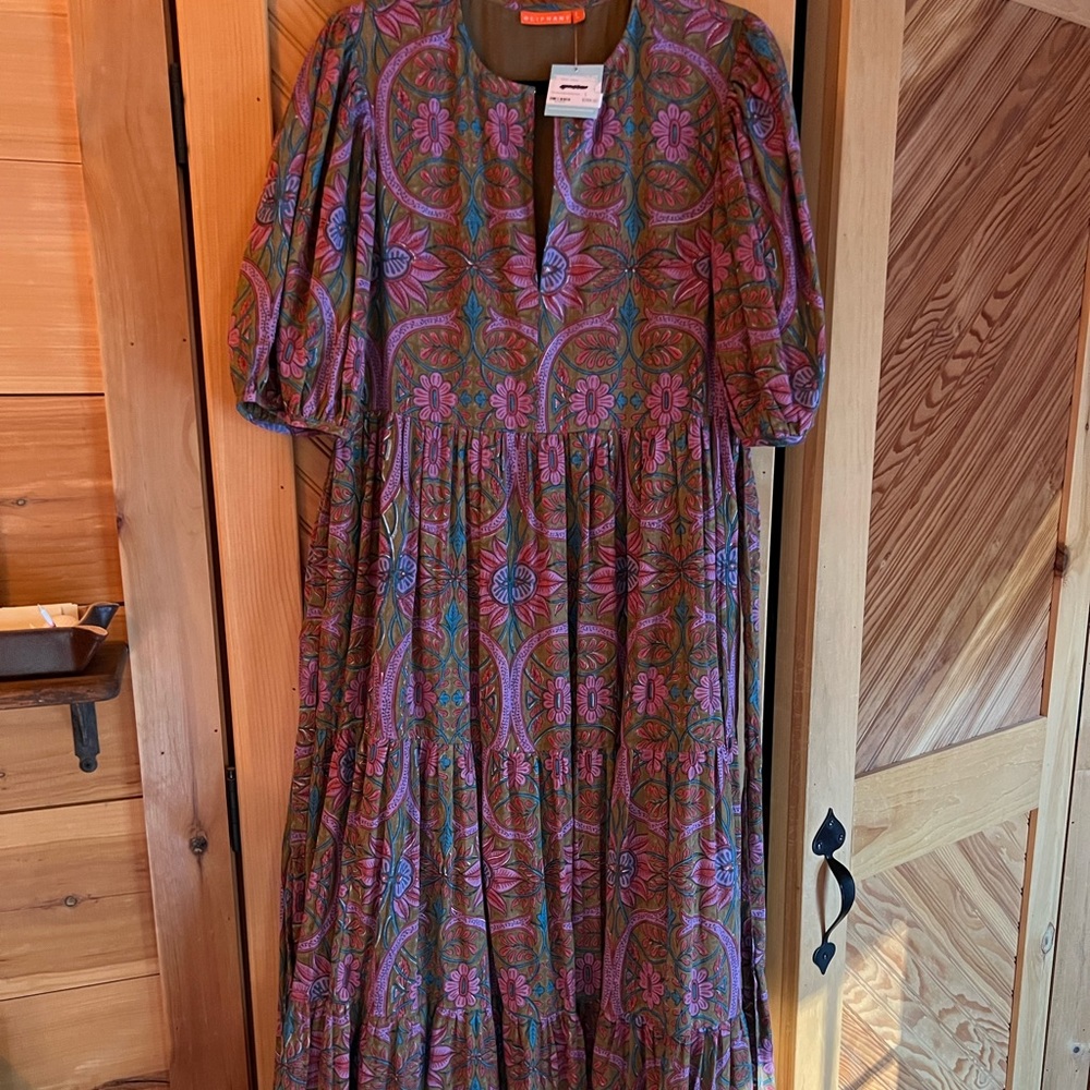 Oliphant puff sleeve maxi.